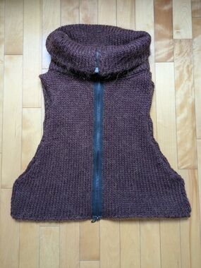 Sarah Pacini Aubergine Vest, One Size